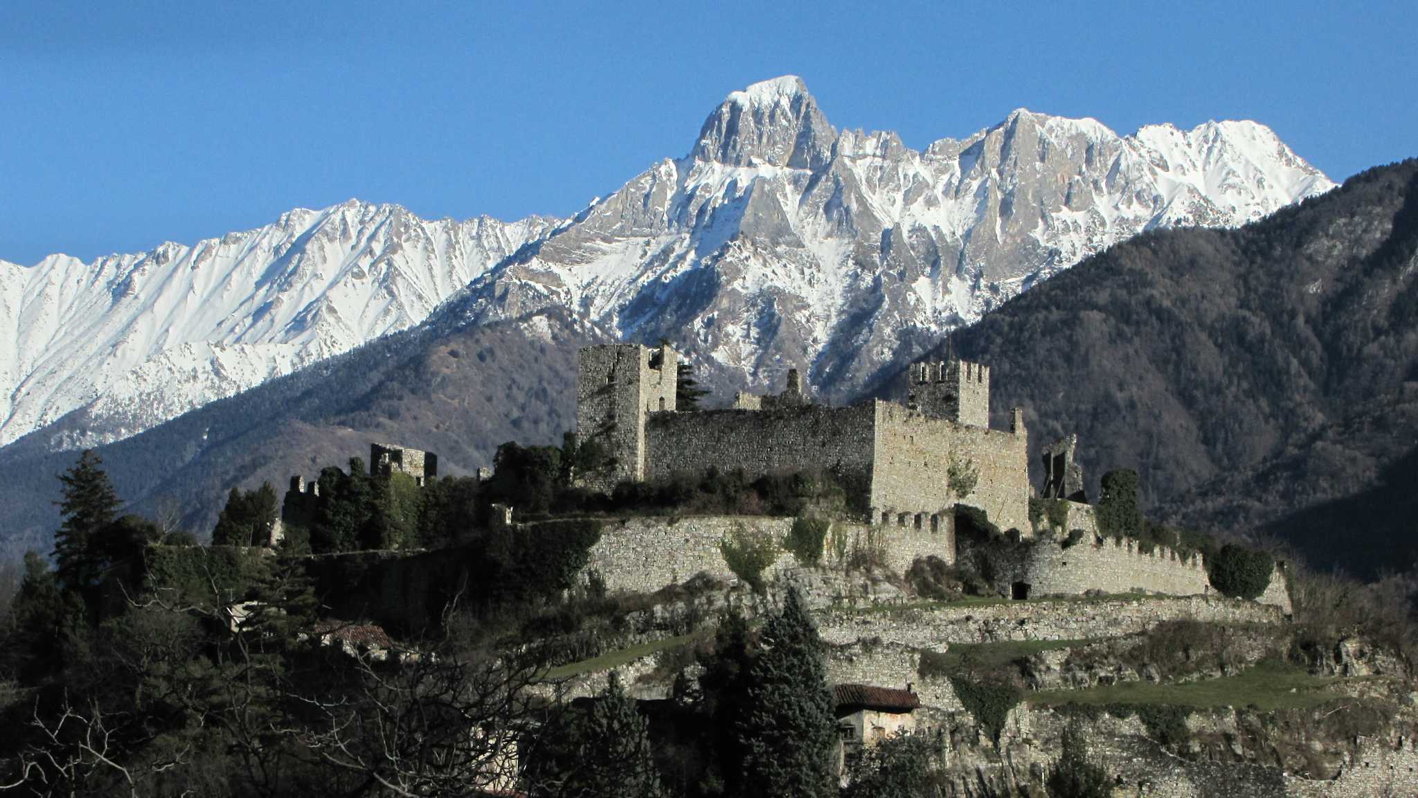 Castello Di Breno
